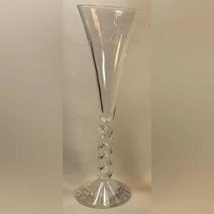 Bellagio Hotel Resort Casino 2000 Glass Crystal Champagne Flutes 8 Ounces Each